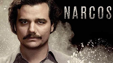  Narcos: Crime, Drugs, and Deceit – Are You Ready for a Gritty Game Night?